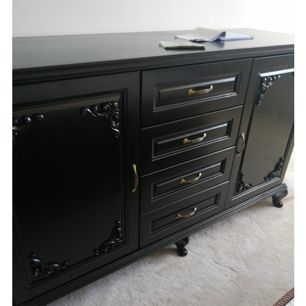  Cabinet furniture - with ornaments