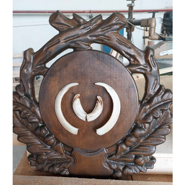 Holder for hunting trophy - Model  9