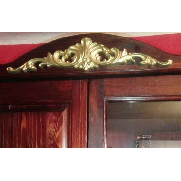 Wooden ornament