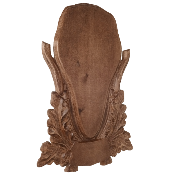 Wood-carved Holder for hunting trophy 4